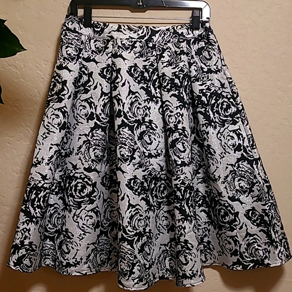 Nyla & Noelle Floral Brocade Party Skirt L - Picture 1 of 6
